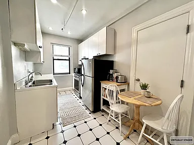 82 Jersey St #B1 - Photo 3 of 7