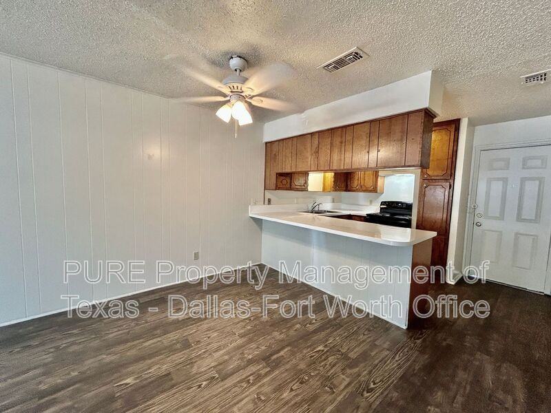 409 Cousins Ln - Photo 6 of 18