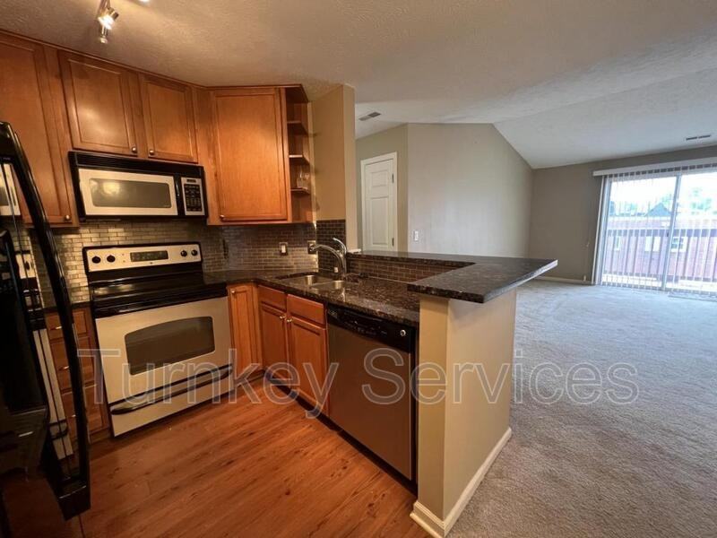 5016 California St #12 - Photo 2 of 16