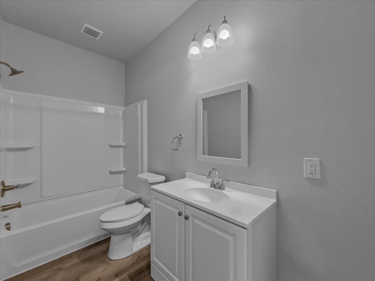 6 Bowling Ln - Photo 7 of 22