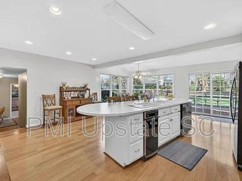 7 Tara Ave - Photo 7 of 22