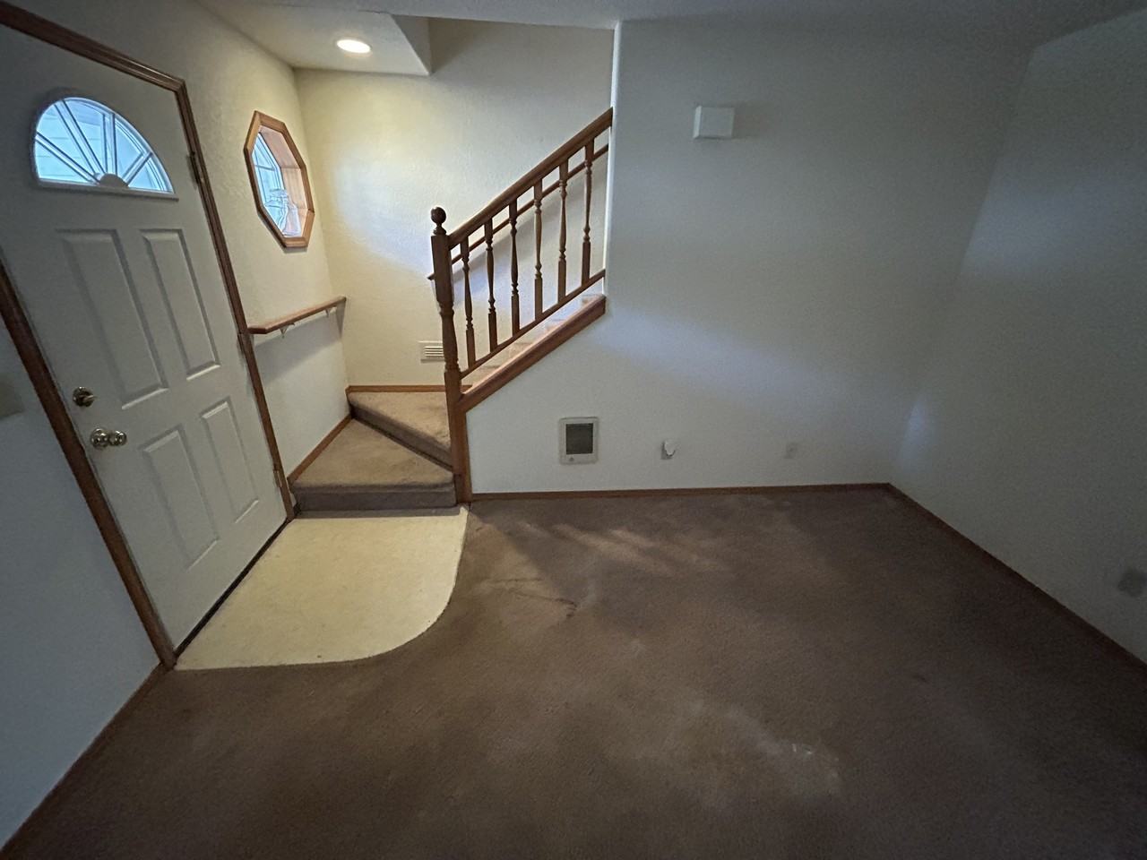 185 S Palisades St - Photo 5 of 11