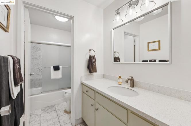 107 Clocktower Dr - Photo 7 of 15