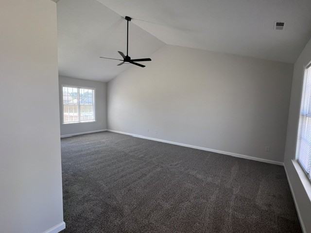 216 Wexford Dr - Photo 3 of 14