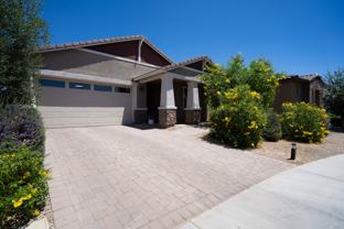 4607 S 111th Dr - Photo 1 of 1