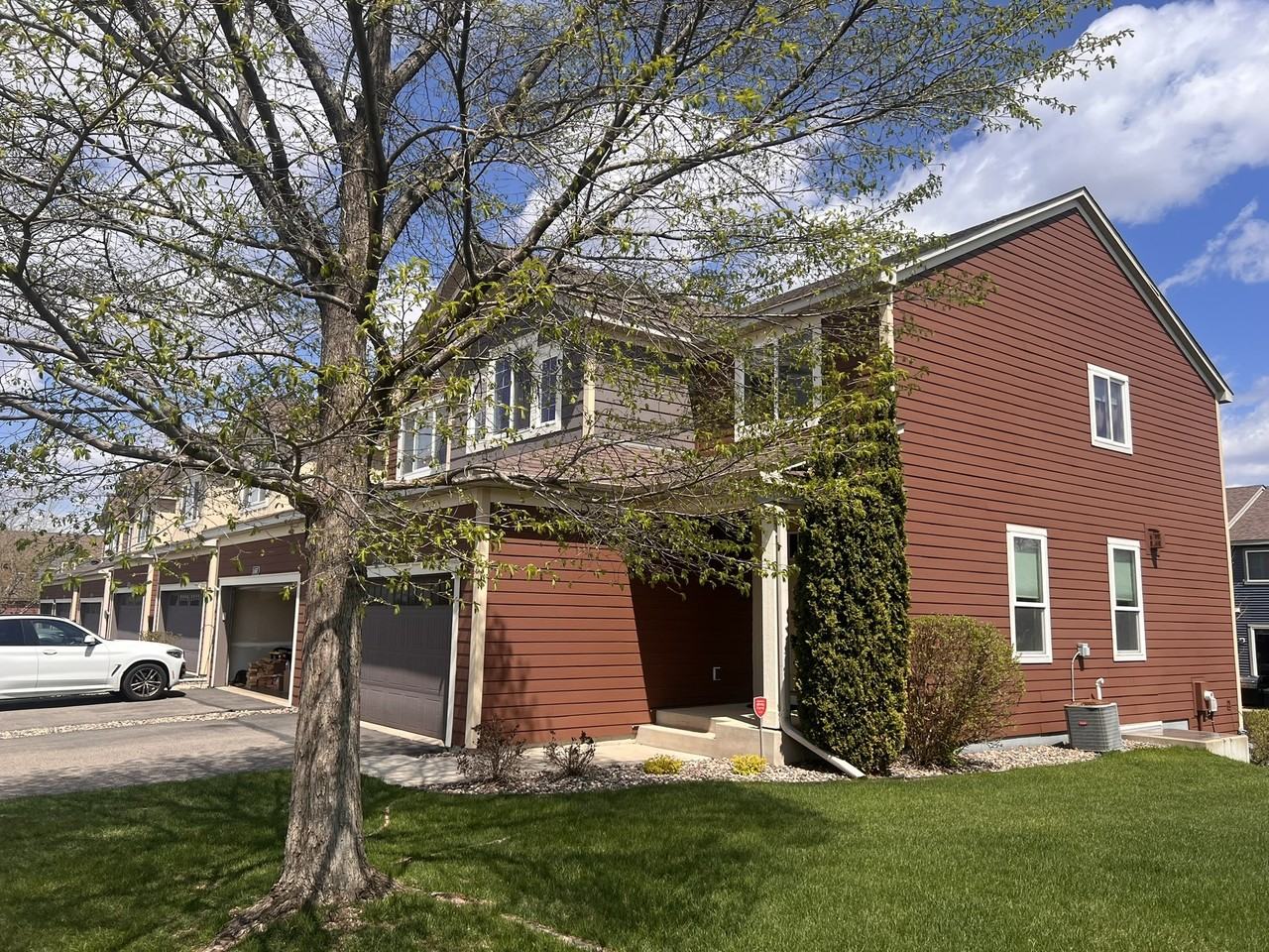 3165 Countryside Ave #G - Photo 2 of 21