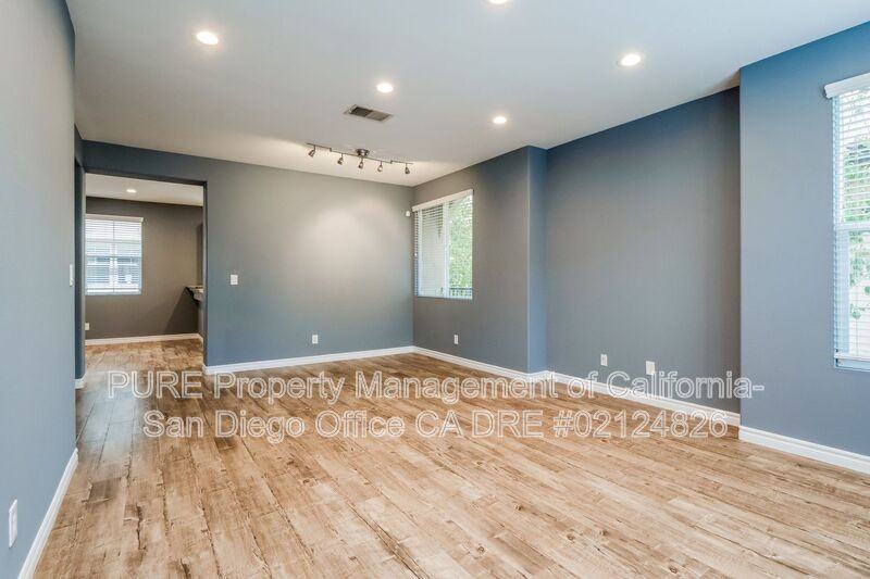 740 Mariposa Cir - Photo 4 of 22