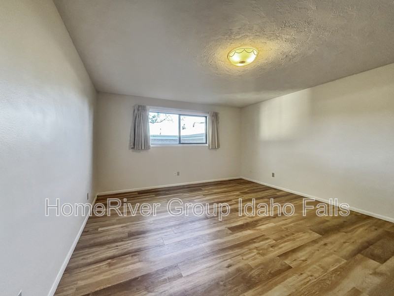1830 Balboa Dr #K - Photo 7 of 21