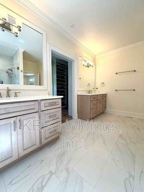 1025 Blackburn Blf - Photo 7 of 16