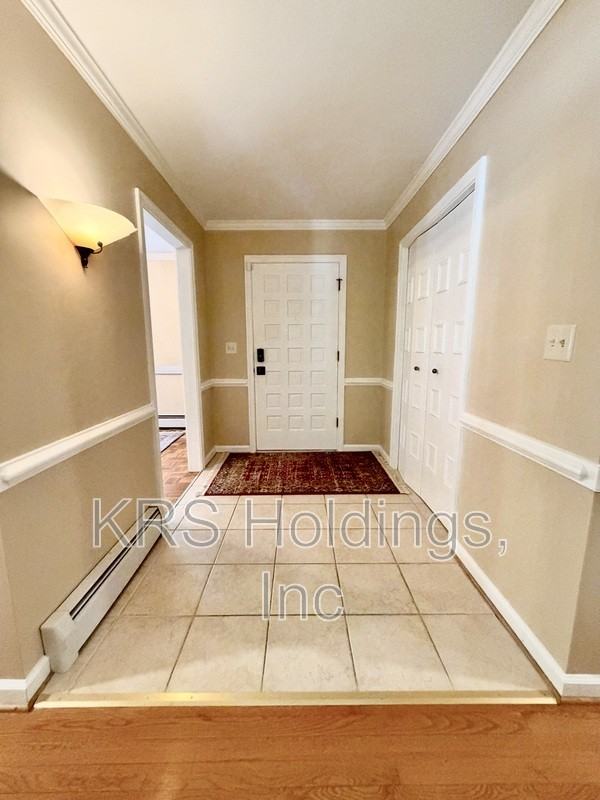 407 Westmoreland Ct - Photo 2 of 7