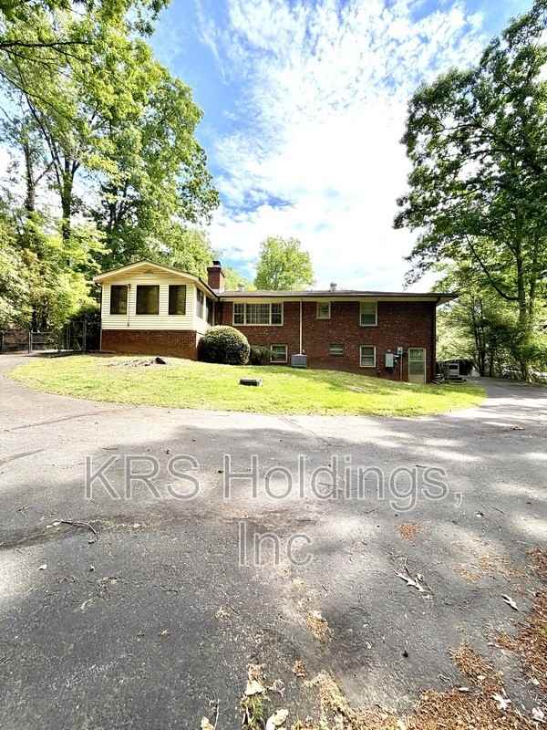 407 Westmoreland Ct - Photo 7 of 7
