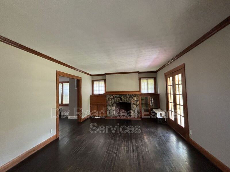 1501 Glenbeck Ave - Photo 6 of 29