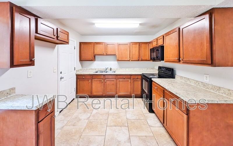5148 Cain Ln - Photo 2 of 14