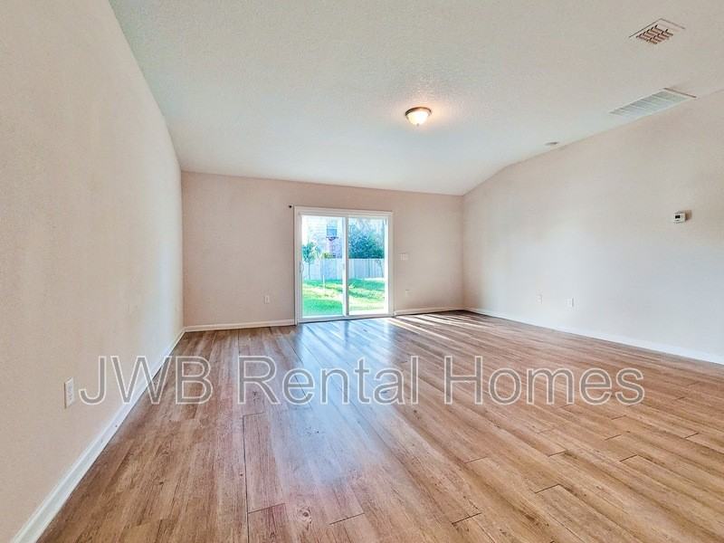 5032 San Juan Ave - Photo 6 of 12