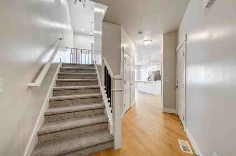 4165 Wn - Photo 5 of 20