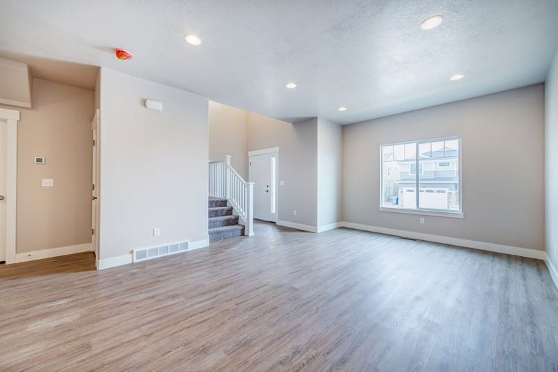 2598 N Cormac Pl - Photo 4 of 19