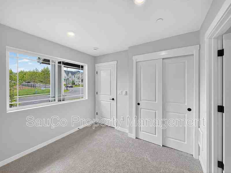 7513 Nw Eleanor Ave - Photo 4 of 22