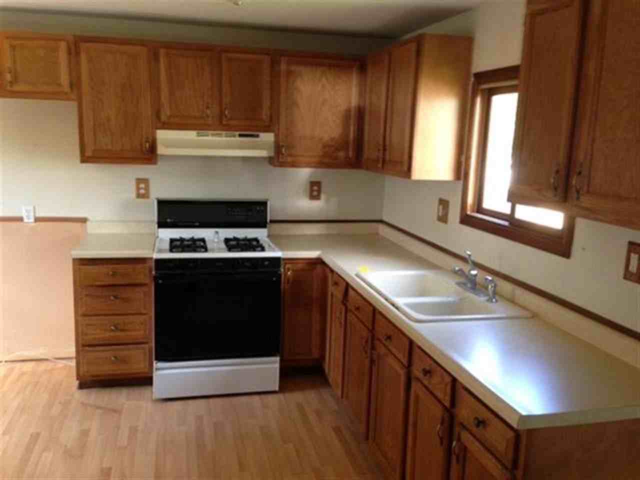 265 265 S Franklin293 - Photo 3 of 8