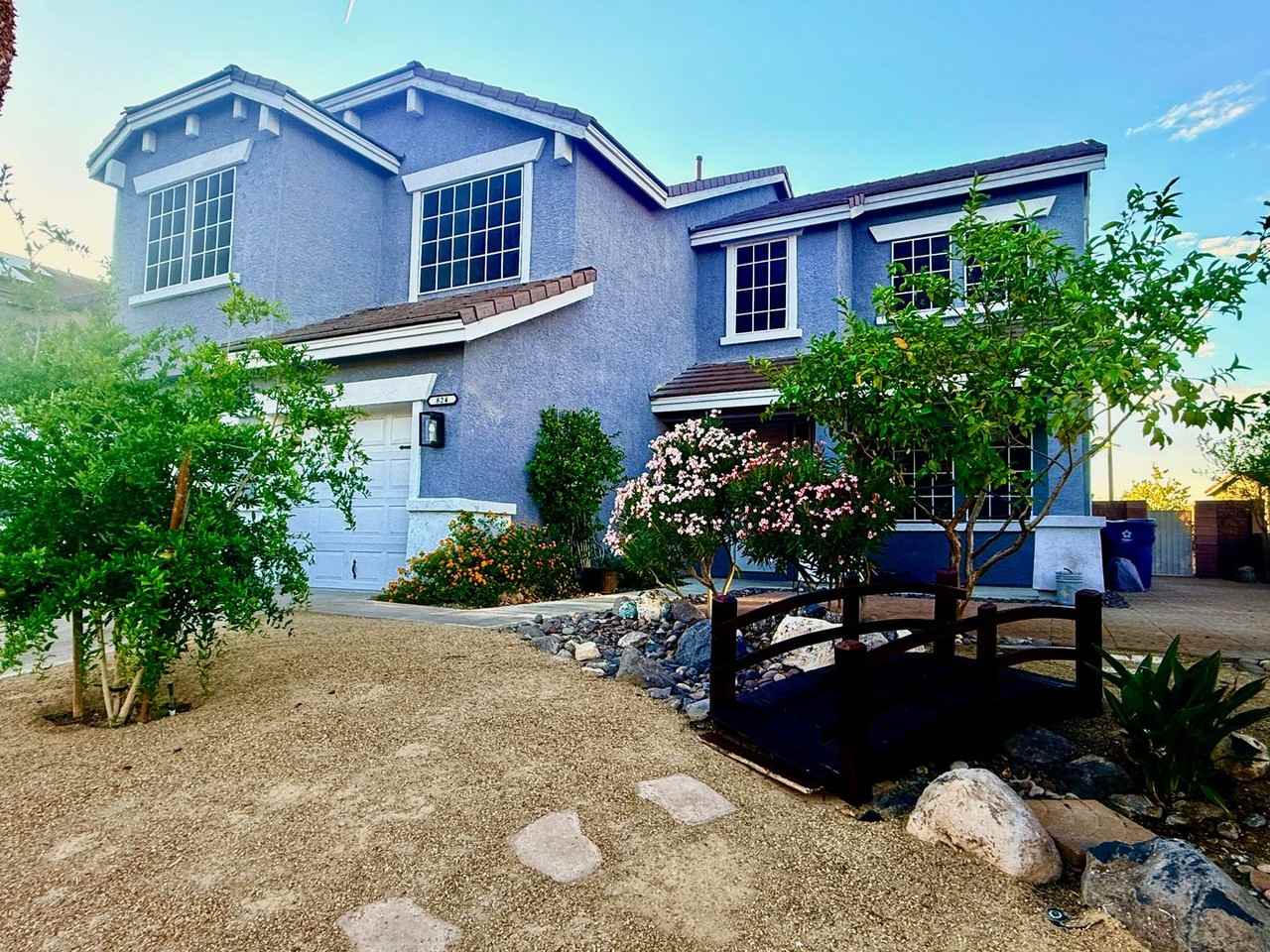 824 Sleepy Moon Ave - Photo 2 of 48