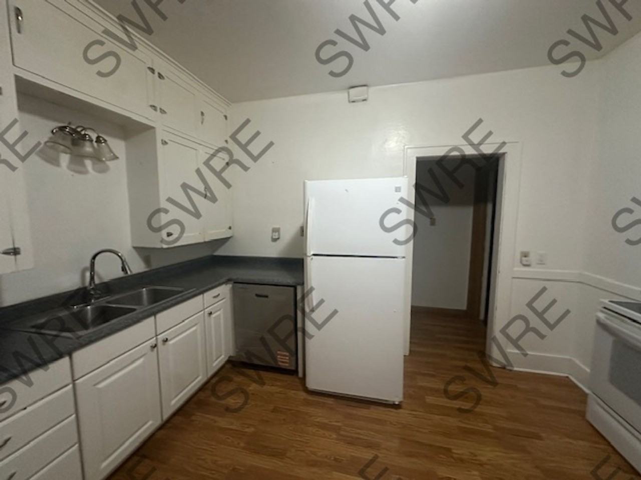 745 Connecticut Ave - Photo 6 of 10