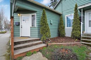 1204 Commercial St NE - Photo 1 of 1