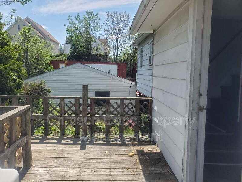 108 Grove St #2ndFL - Photo 3 of 14