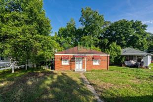 171 Munson Dr - Photo 1 of 1