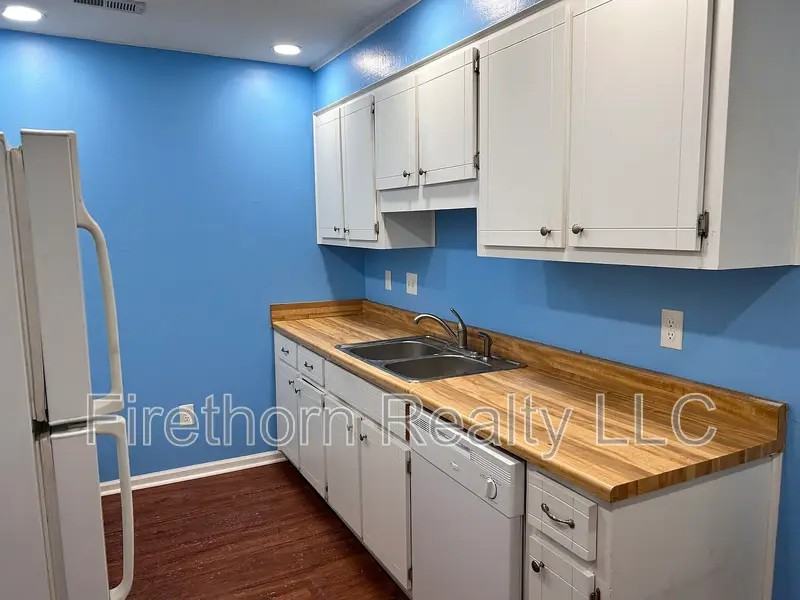 2709 Landing Loop Dr - Photo 4 of 11