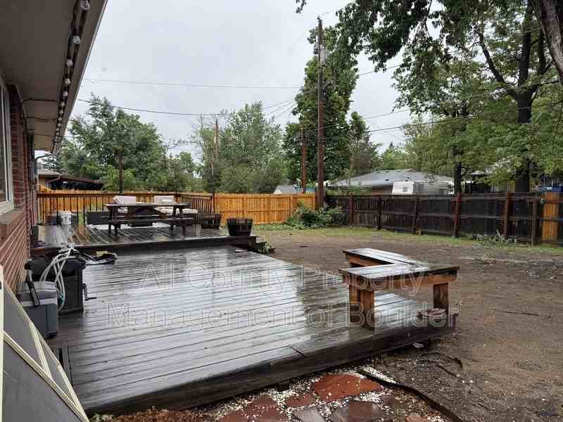 380 S 42nd St - Photo 2 of 22