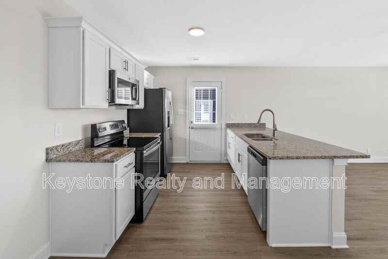 109 Mace Ln #A - Photo 4 of 17