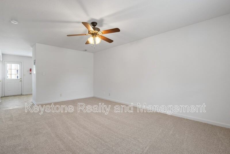 512 Peachers Ridge Rd #2B - Photo 3 of 16
