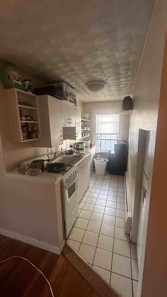 34 Parker St #5 - Photo 2 of 5