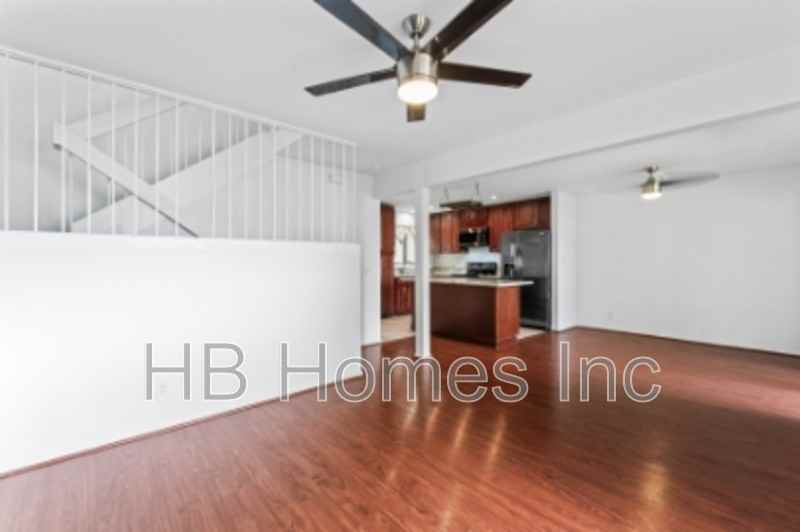 98-1366 Koaheahe Pl - Photo 3 of 10