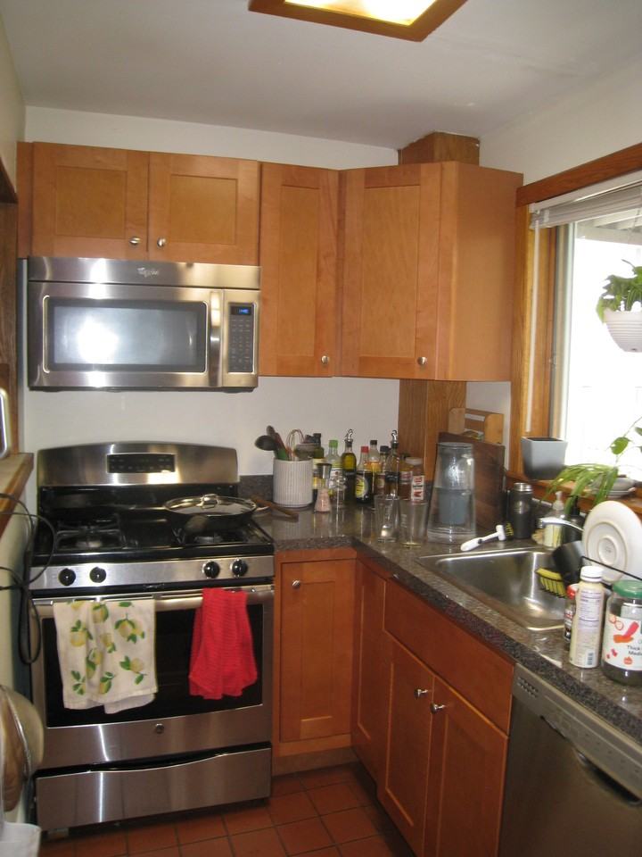 2 Riverside Pl - Photo 3 of 8
