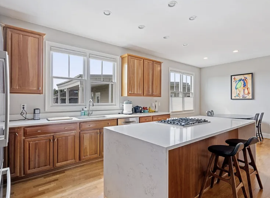 15 Dimick St #C - Photo 3 of 17