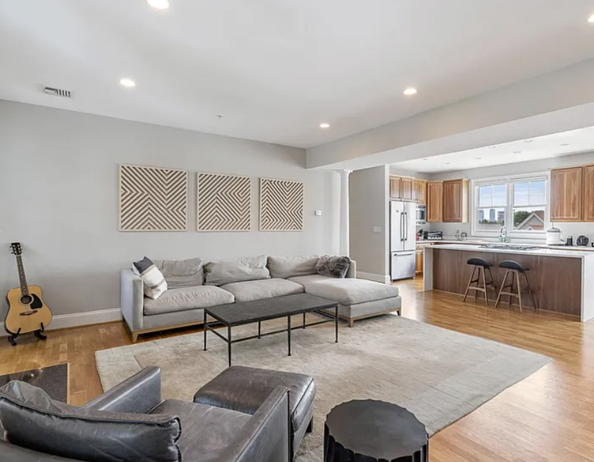 15 Dimick St #C - Photo 6 of 17