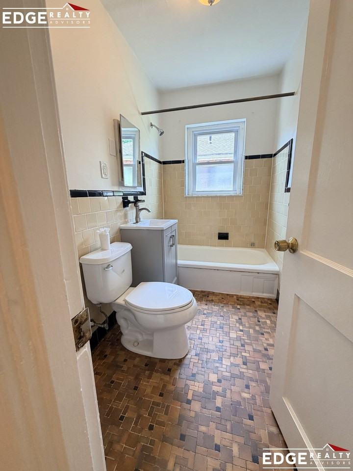 38 Beechcroft St #3 - Photo 3 of 5