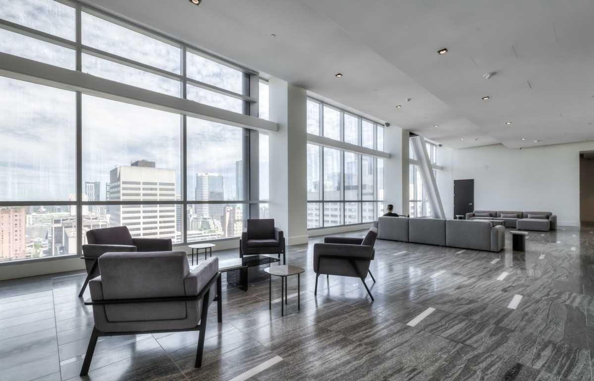 488 University Avenue #5008 - Photo 3 of 7