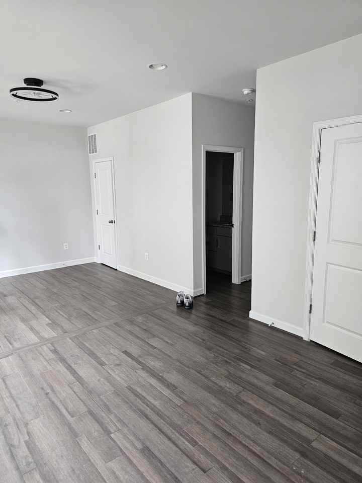 602 Leigh Way #NA - Photo 4 of 27