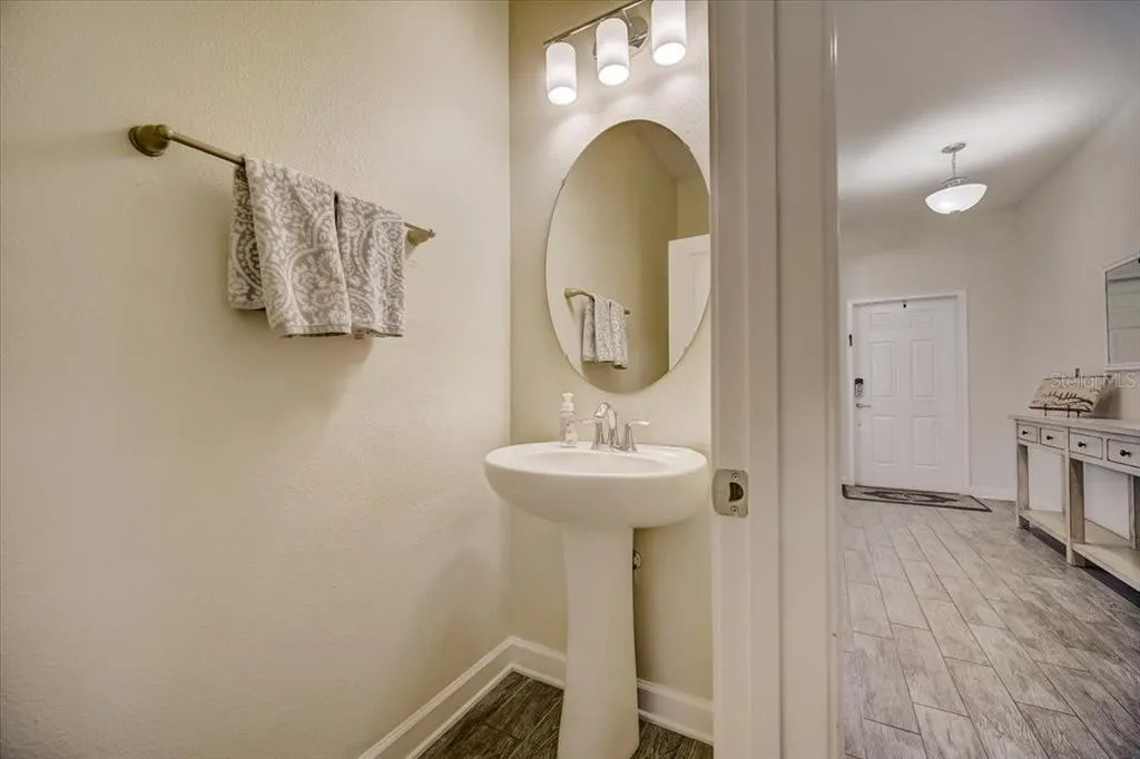 5841 Alenlon Way #NA - Photo 6 of 50