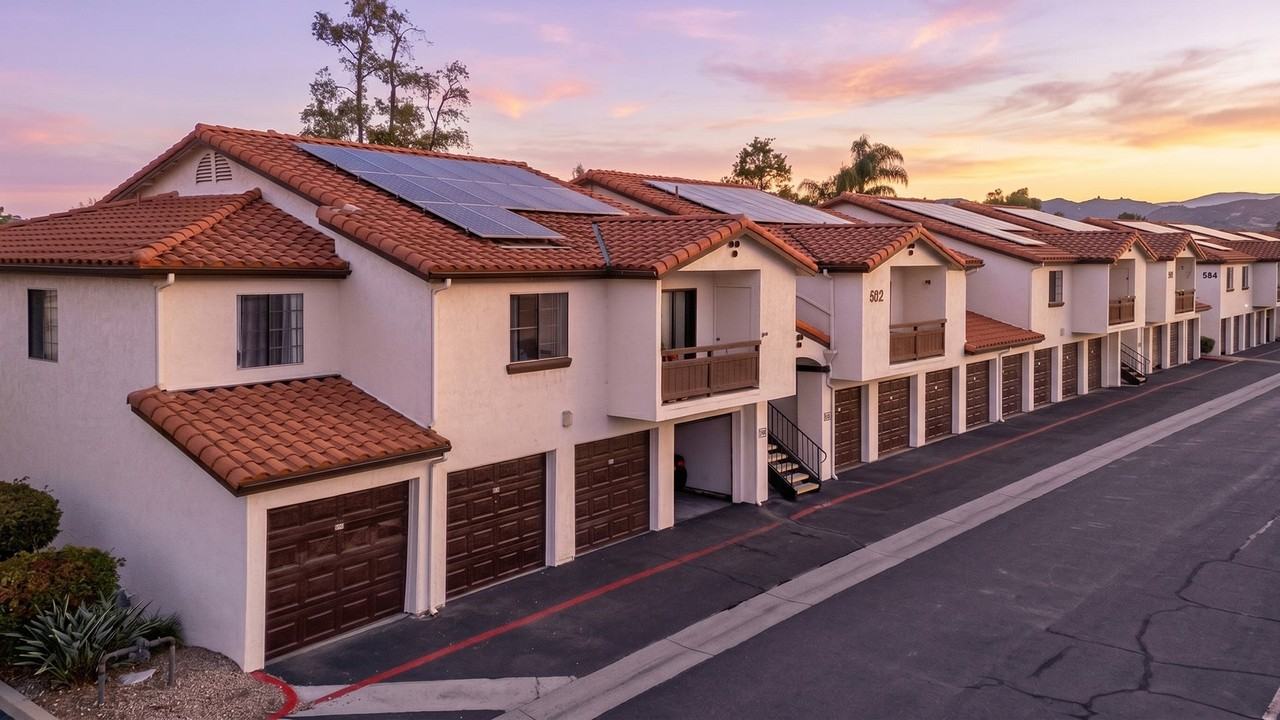 Barham Villas - Photo 4 of 32
