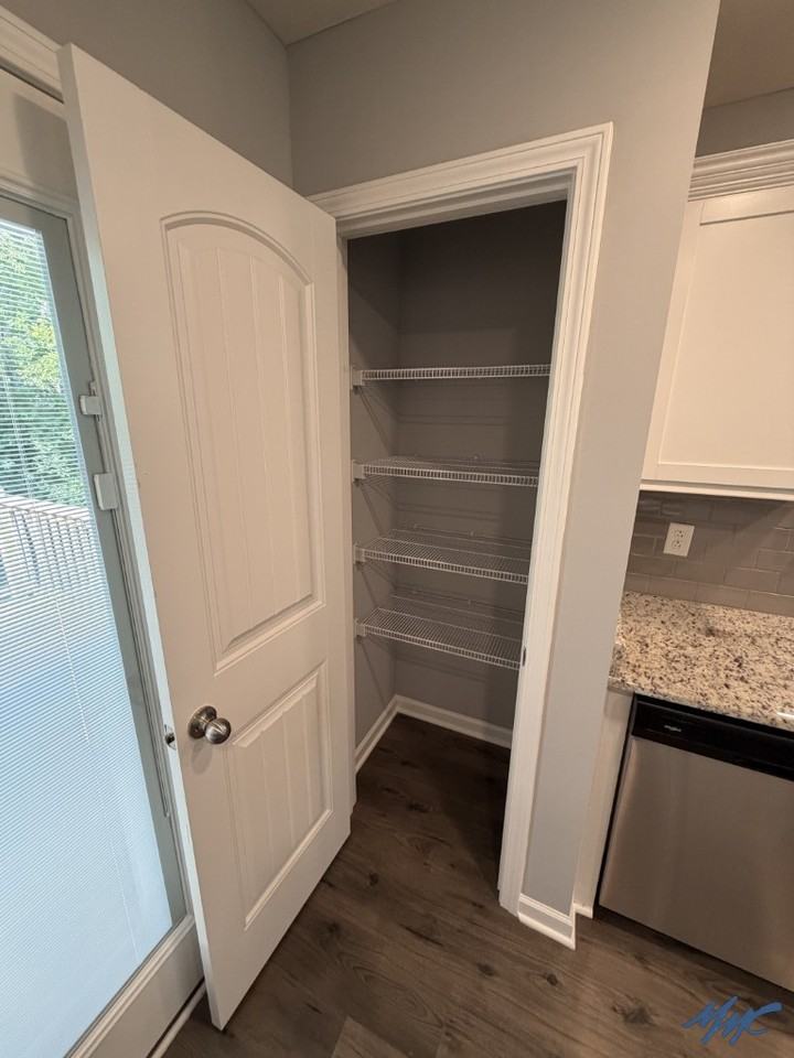 4227 Brogli Dr - Photo 5 of 17