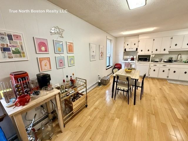 436 Commercial St #2 - Photo 3 of 14