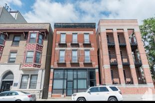 N Southport Ave #1F - Photo 1 of 1