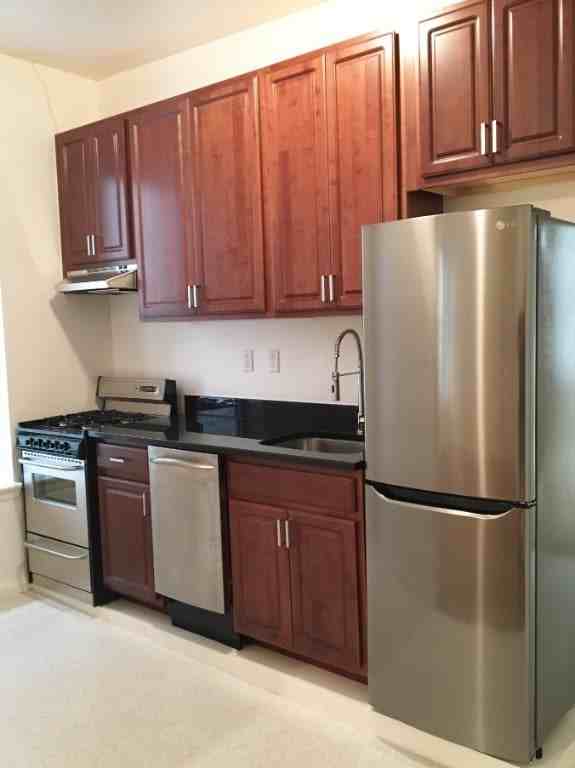 21 E 108th St #4B - Photo 5 of 5
