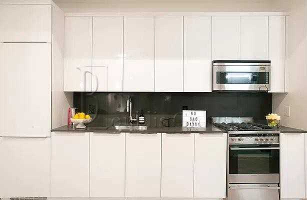 Pearl St #209 - Photo 6 of 8