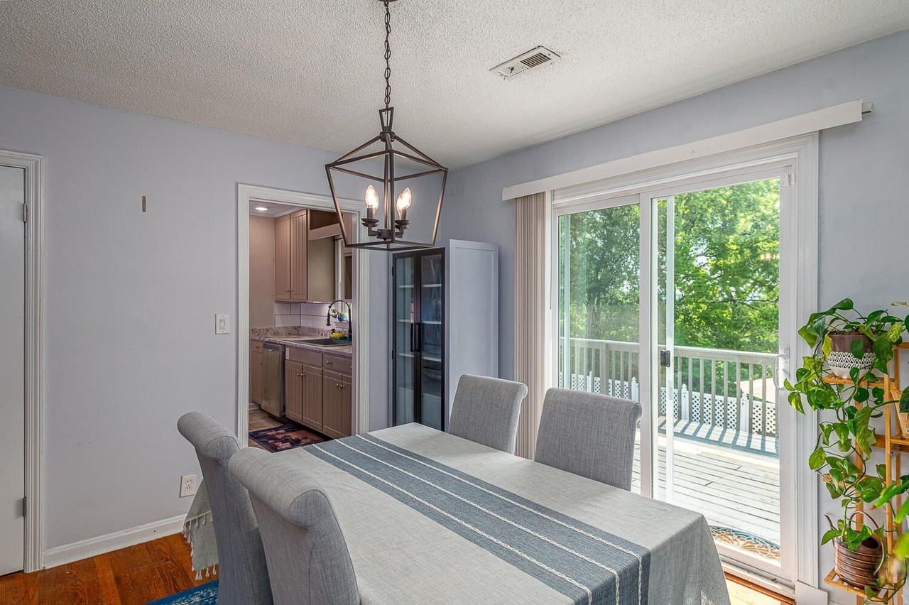 3902 Laird Ln - Photo 7 of 41