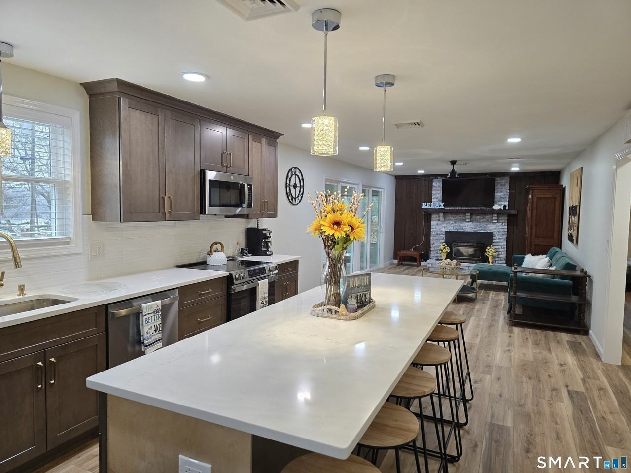 55 Dogwood Rd - Photo 4 of 27