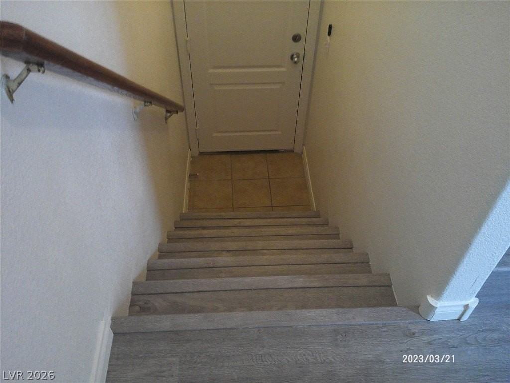 331 Fountain Crossing Ln #0 - Photo 3 of 38