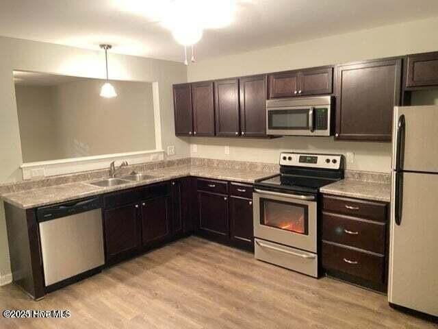2915 Macgregor Downs Rd #4 - Photo 3 of 5